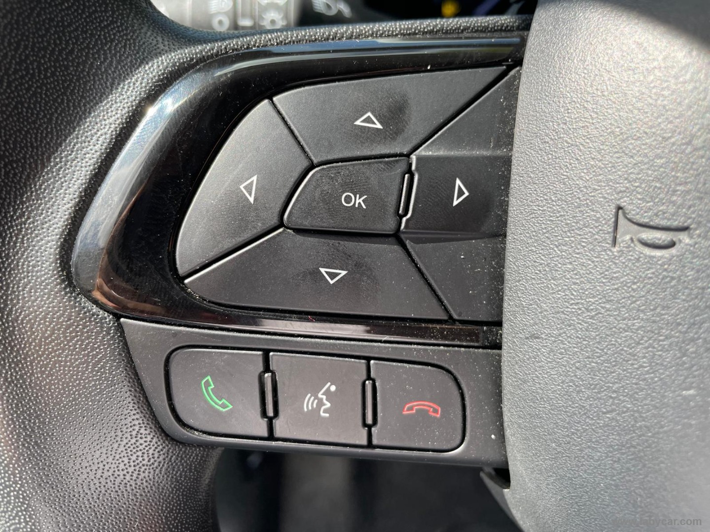 Fiat Panda 1.0 FireFly S&S Hybrid Pandina - Immagine 20