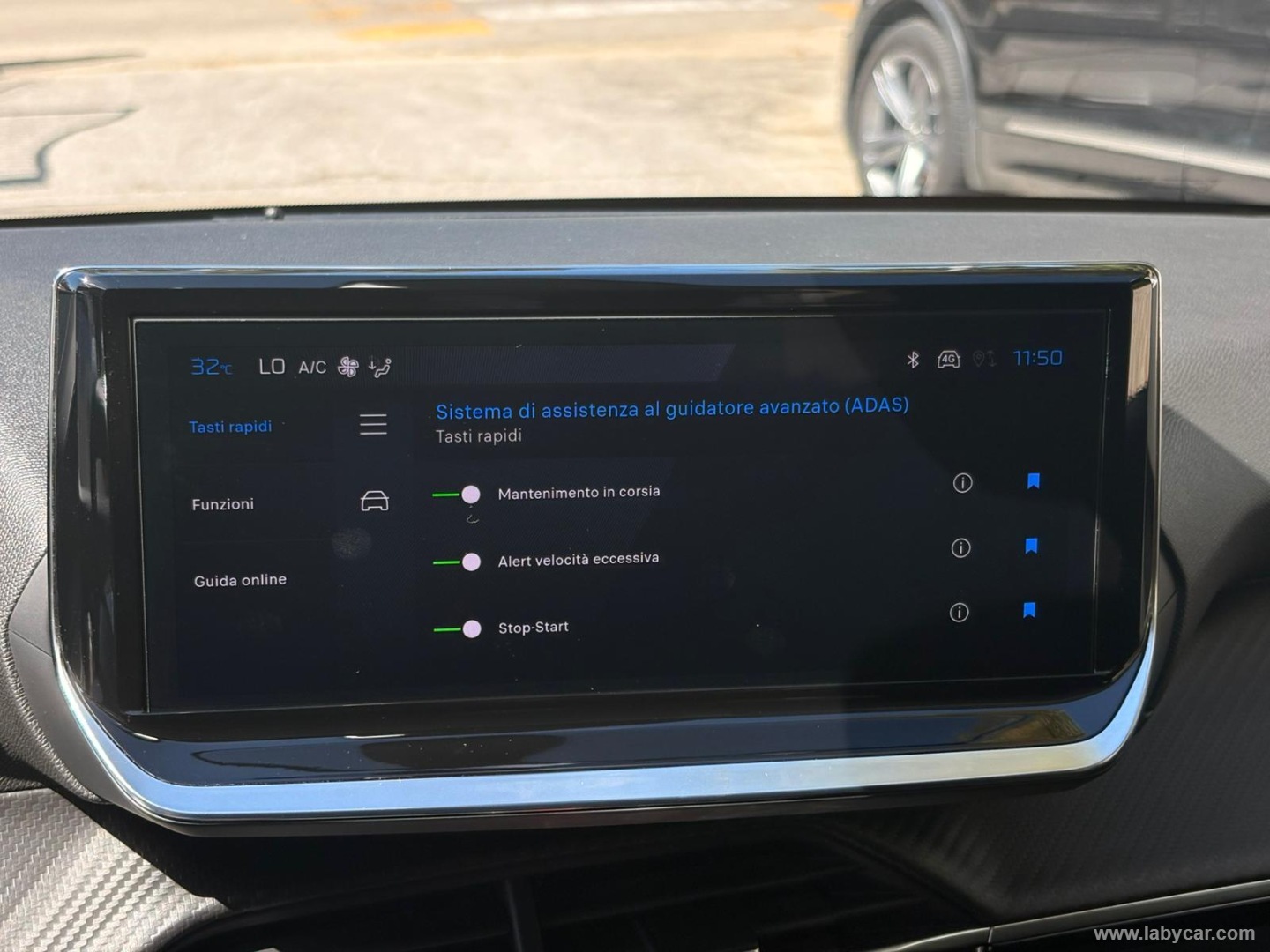 Peugeot 208 Hybrid 110 e-DCS6 Allure - Immagine 20