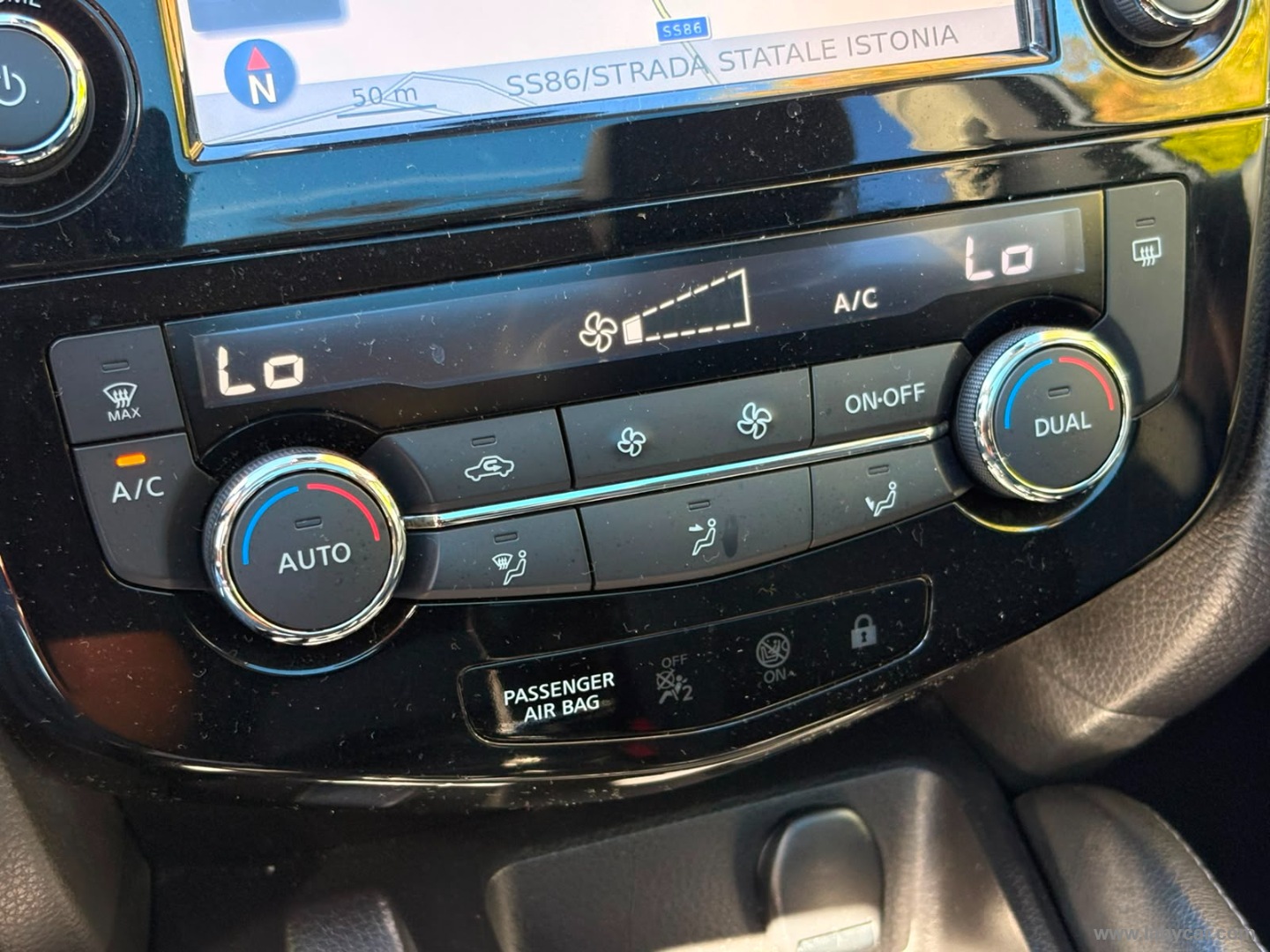 Nissan Qashqai 1.5 dCi N-Connecta - Immagine 20