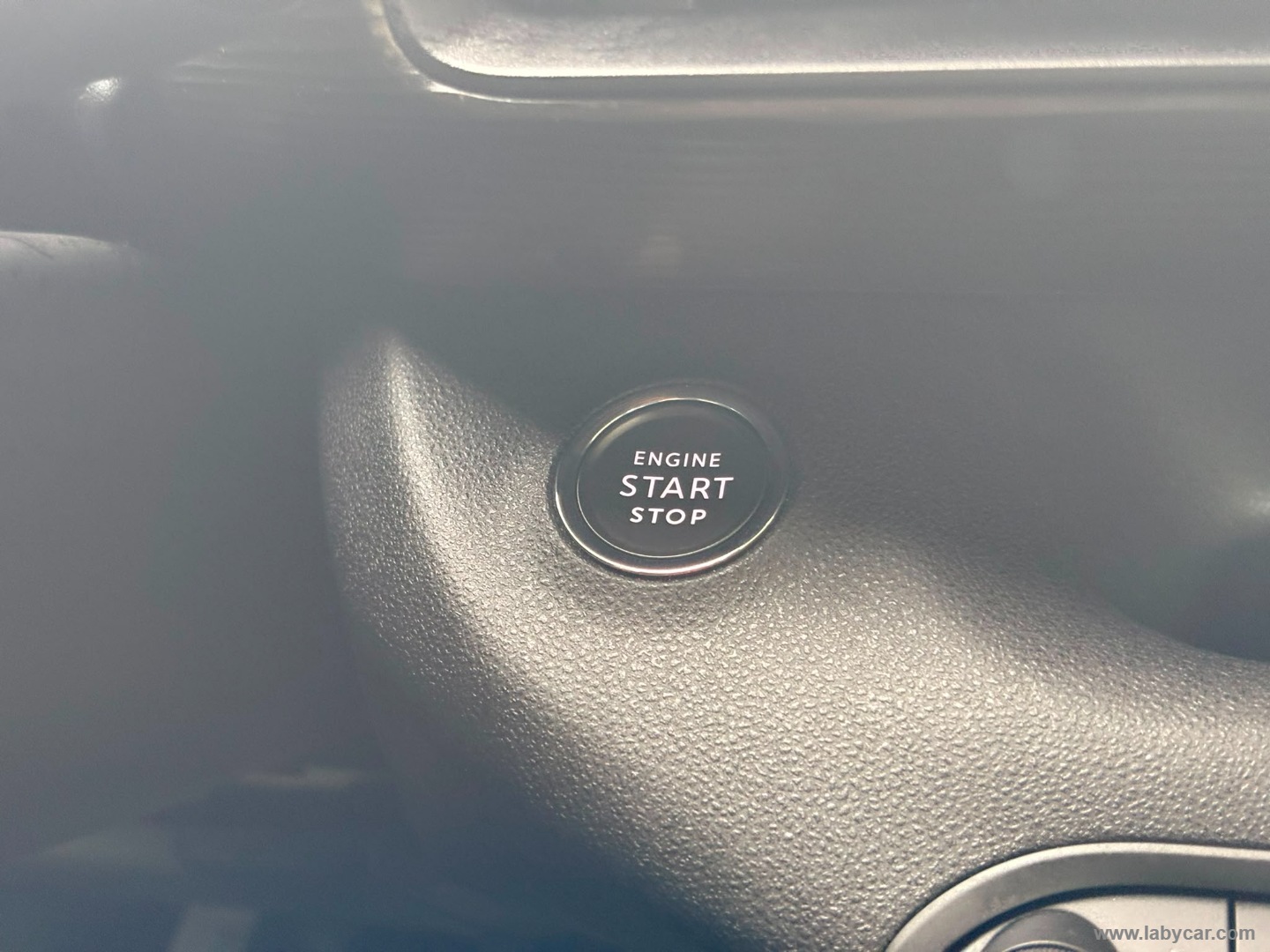 Jeep Avenger 1.2 Turbo Altitude - Immagine 20