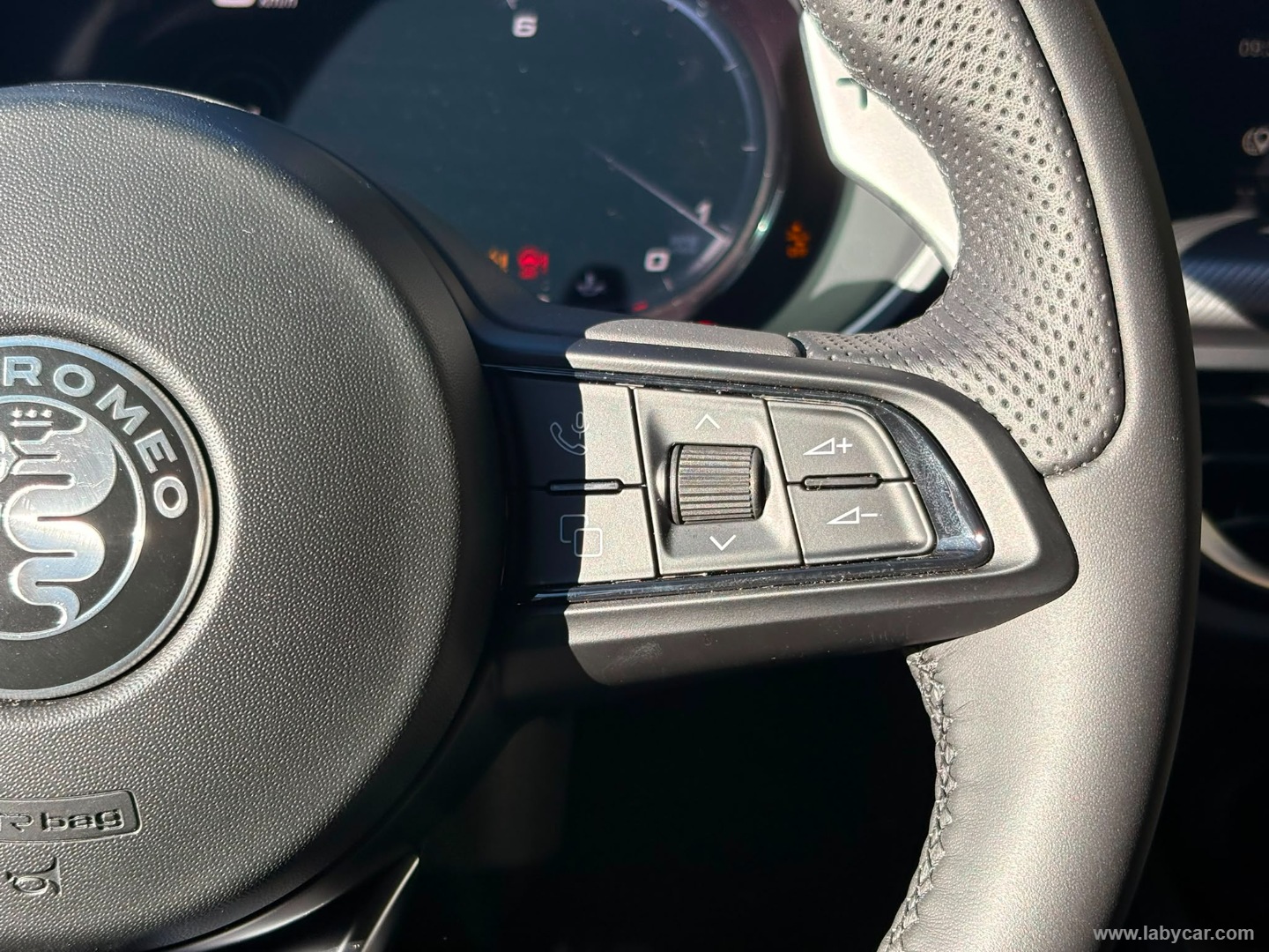 Alfa Romeo Stelvio 2.2 T.diesel 210CV AT8 Q4 Veloce - Immagine 20