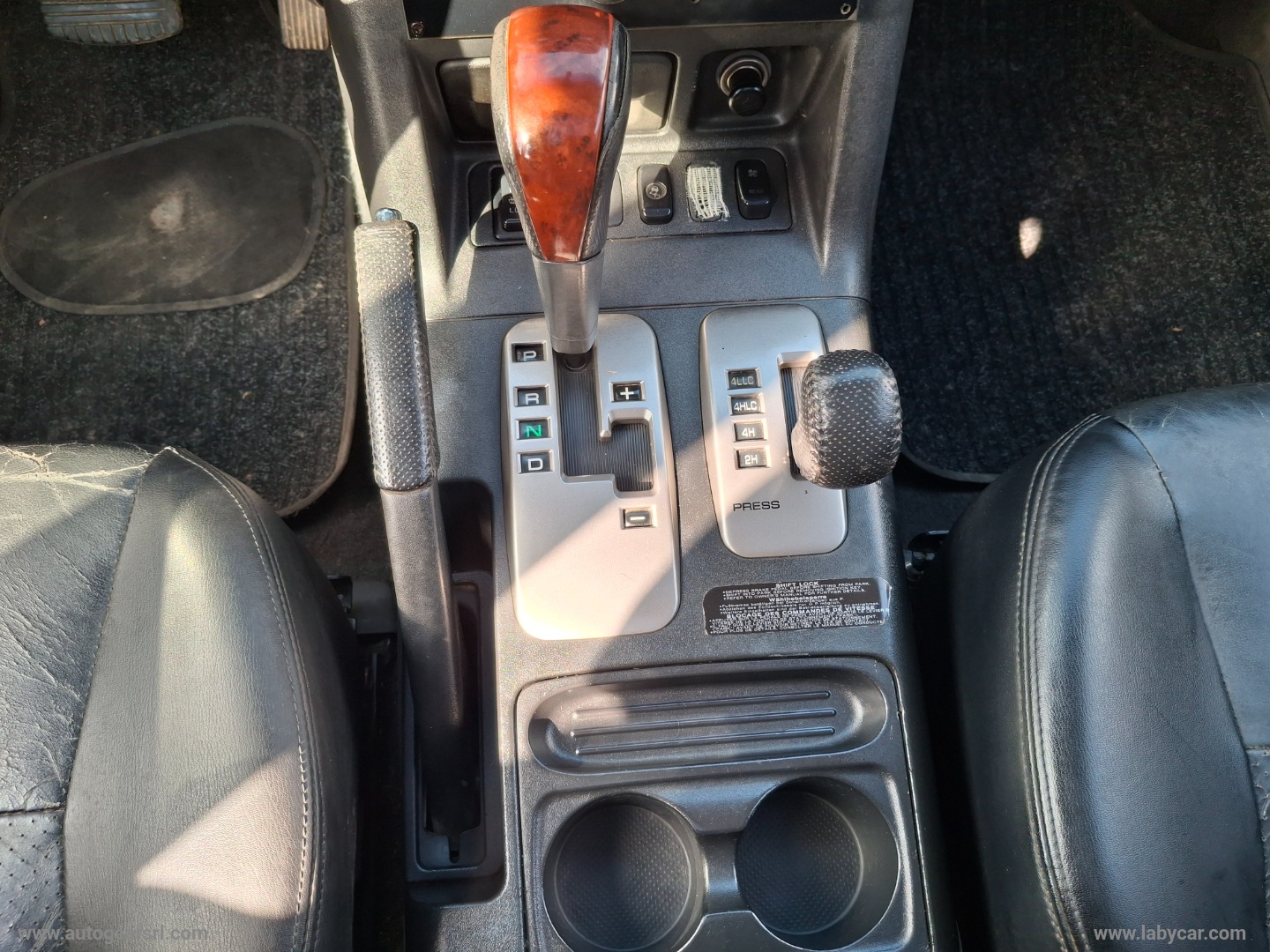 Pajero 3.2 16V DI-D 5p. GLS2 - 7 POSTI - immagine 20