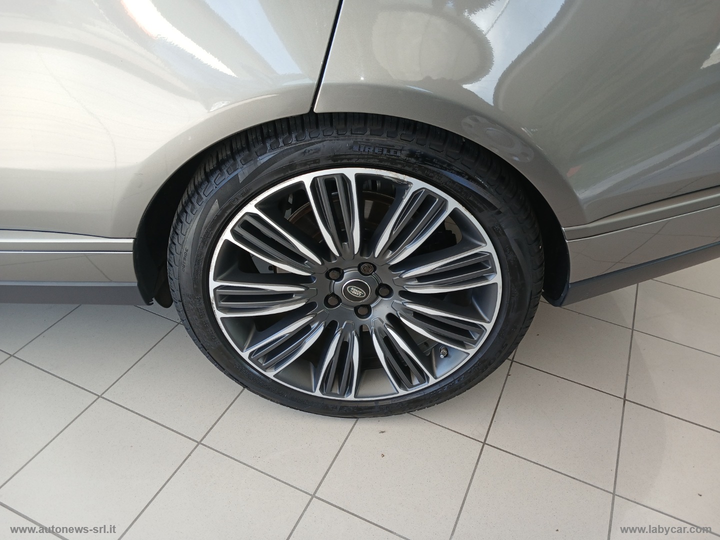 Range Rover 4.4 SDV8 FULL OPTIONAL FULL OPTIONAL TAGLIANDO APPENA ESEGUITO - immagine 20