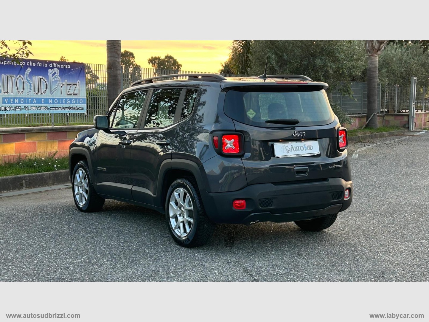 Renegade 1.6 Mjt 130CV Limited - immagine 20
