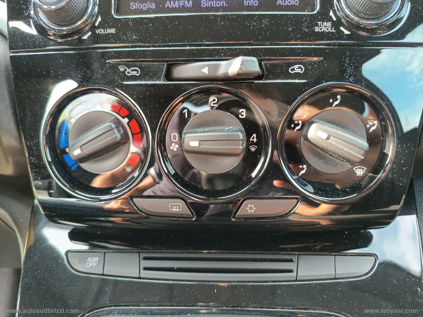 Ypsilon 1.2 69 CV 5p. S&S Gold - immagine 20