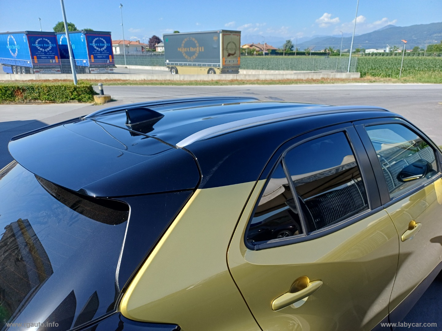 Yaris Cross 1.5 Hyb. 5p. E-CVT AWD Prem. - immagine 20