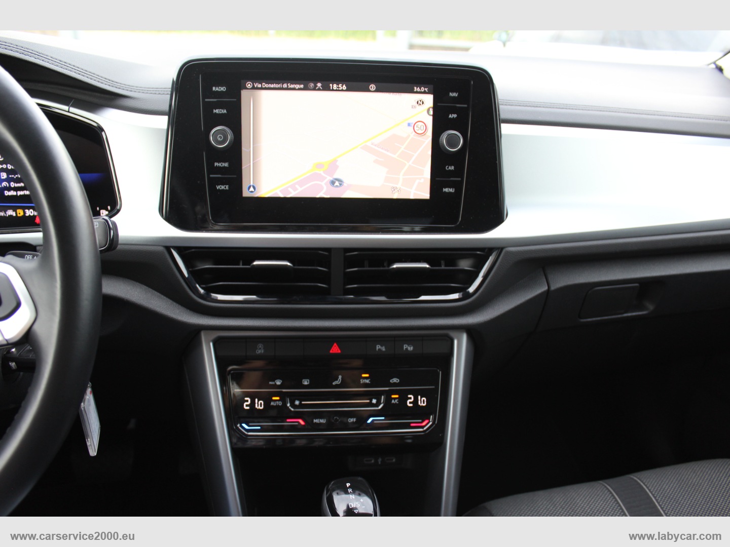 T-Roc 2.0 TDI SCR 150 CV DSG Life - immagine 20