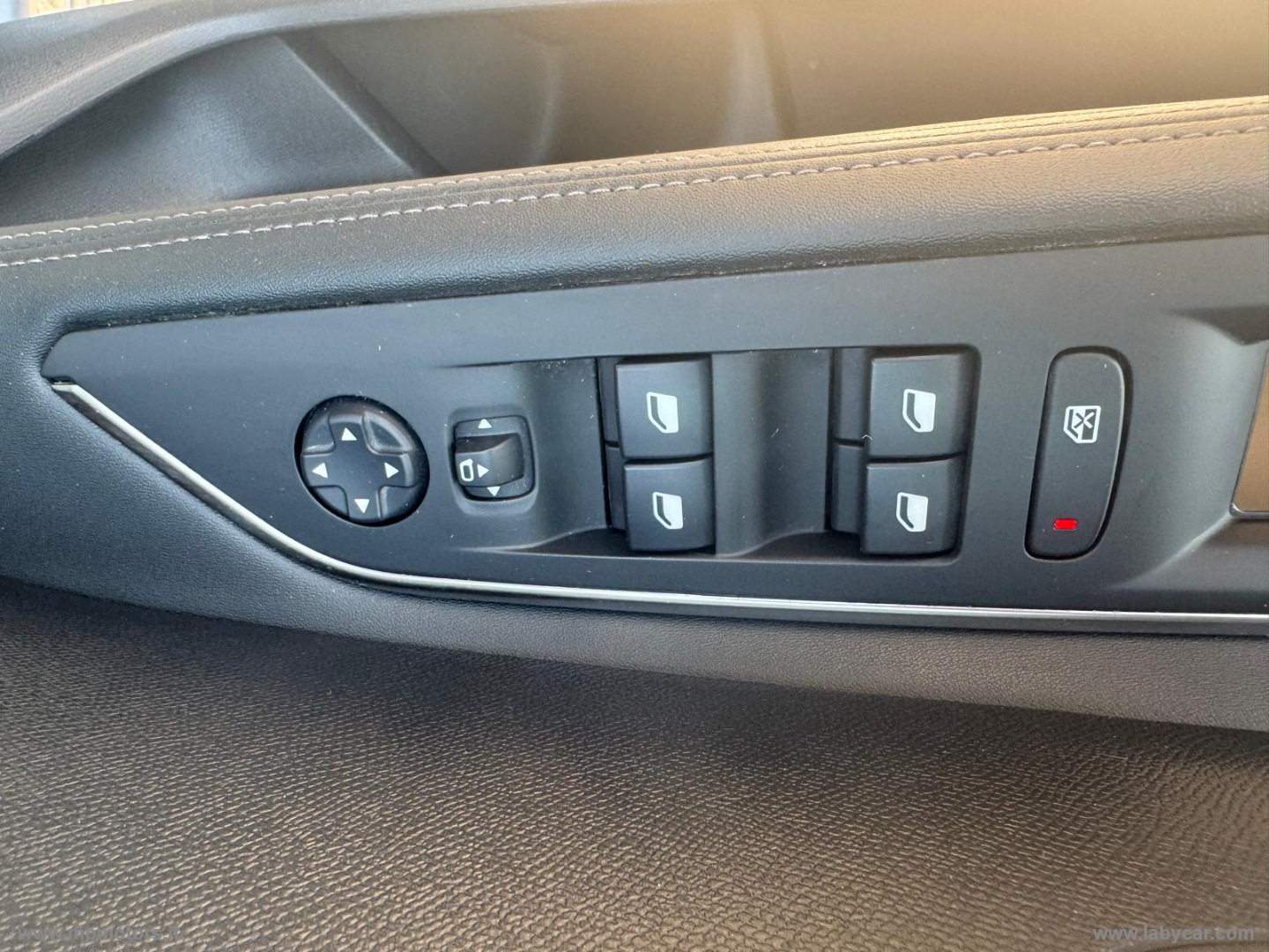 3008 ALLURE 1.5 BlueHDi 130CV AUTOMATICA - immagine 20