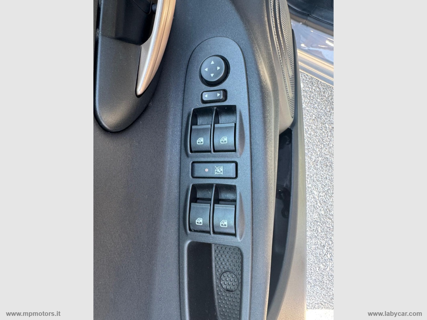 YPSILON A.FERRETTI 1.2 69CV GPL - immagine 20