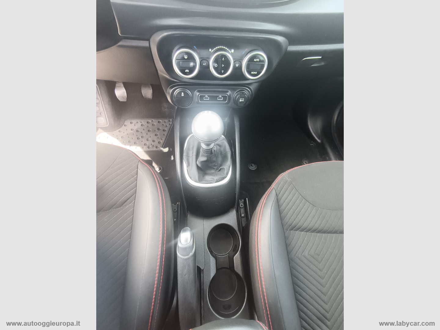 500L 1.4 95 CV S&S S-Design - immagine 20