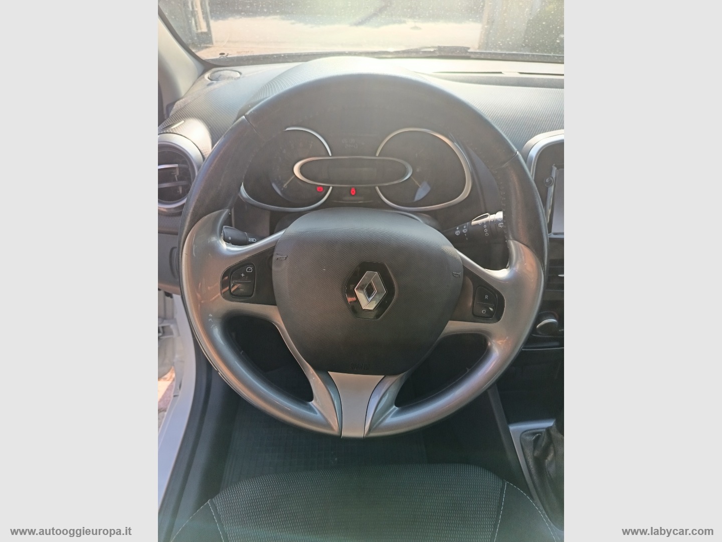 Clio Sporter 0.9 TCe 12V 90 Costume Nat. FINO AL 15/08 P.P. INCLUSO - immagine 20