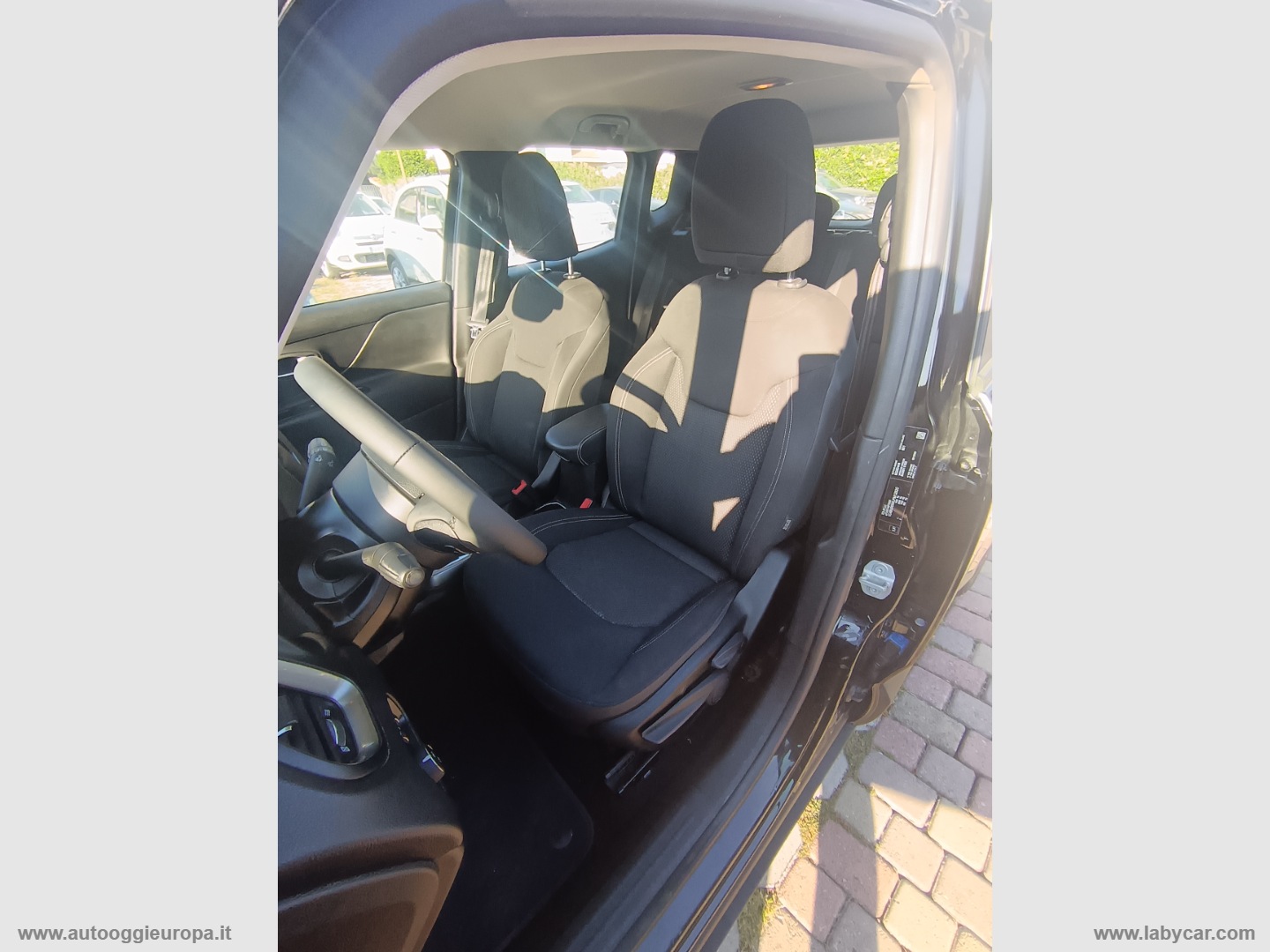 Renegade 1.6 Mjt DDCT 120CV Limited - immagine 20