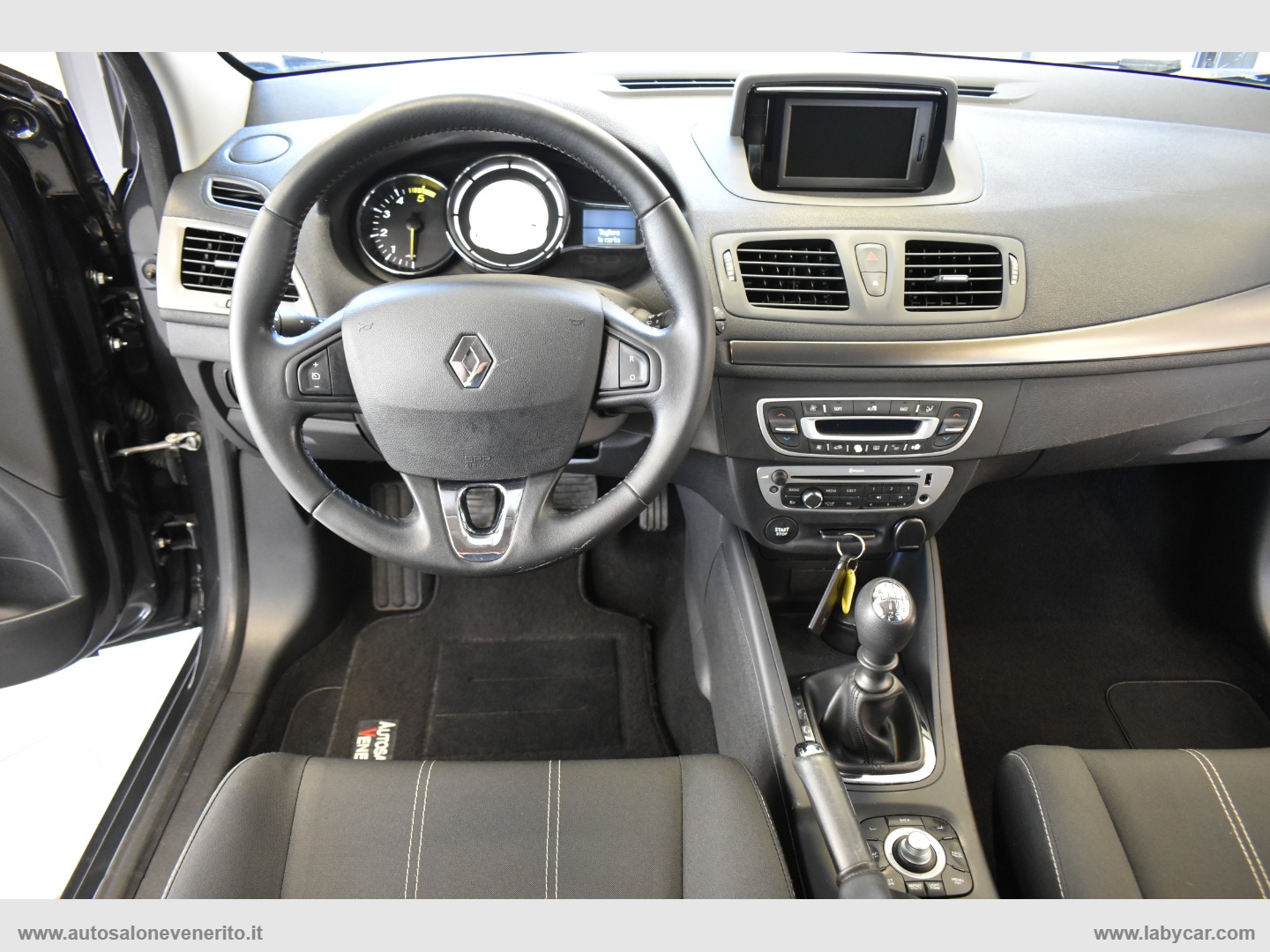 Mégane 1.5 dCi 110 CV SporTour Wave - immagine 20
