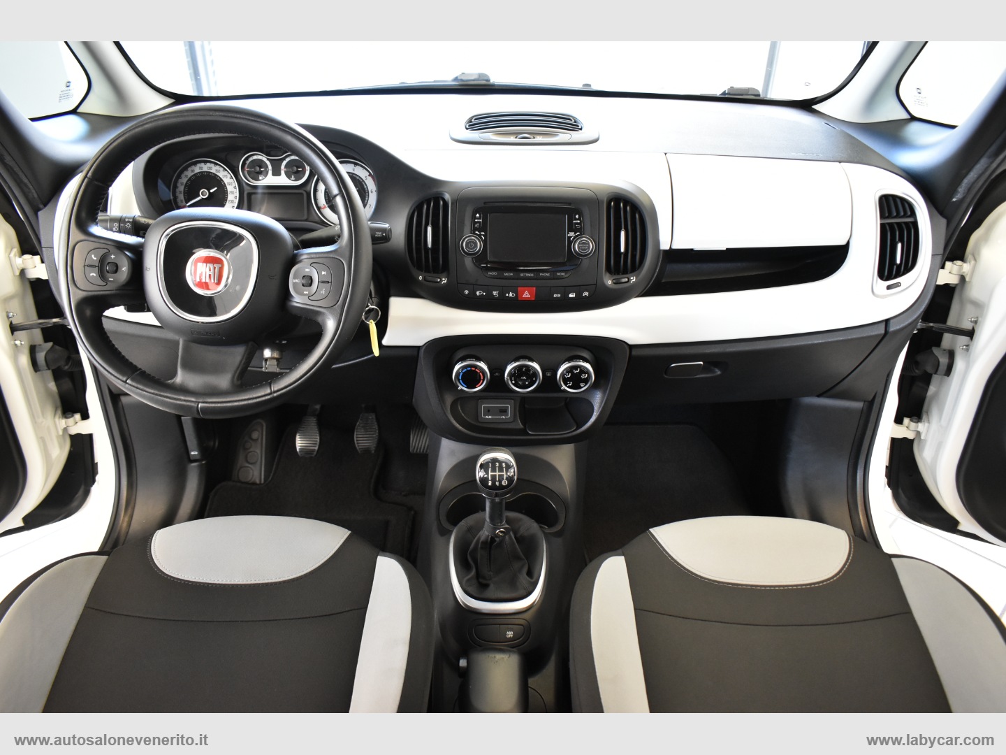 500L 1.3 MJT 95 CV Business - immagine 20
