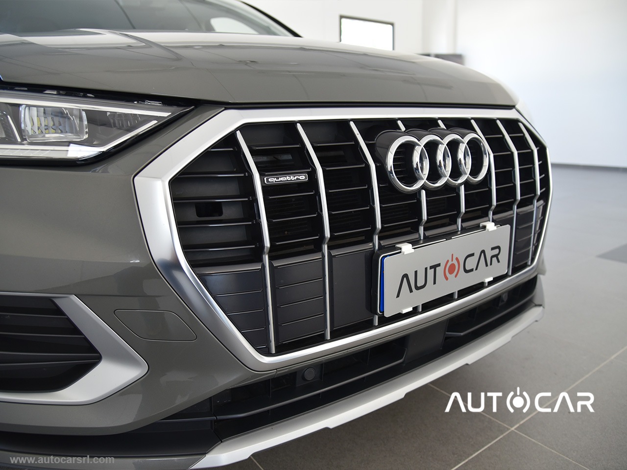 Q3 35 2.0 TDI quattro Business Advanced - immagine 20