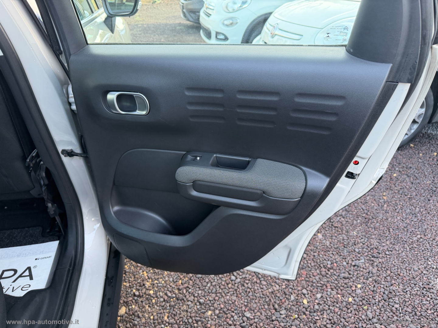 C3 Aircross BlueHDi 100 S&S Shine - immagine 20