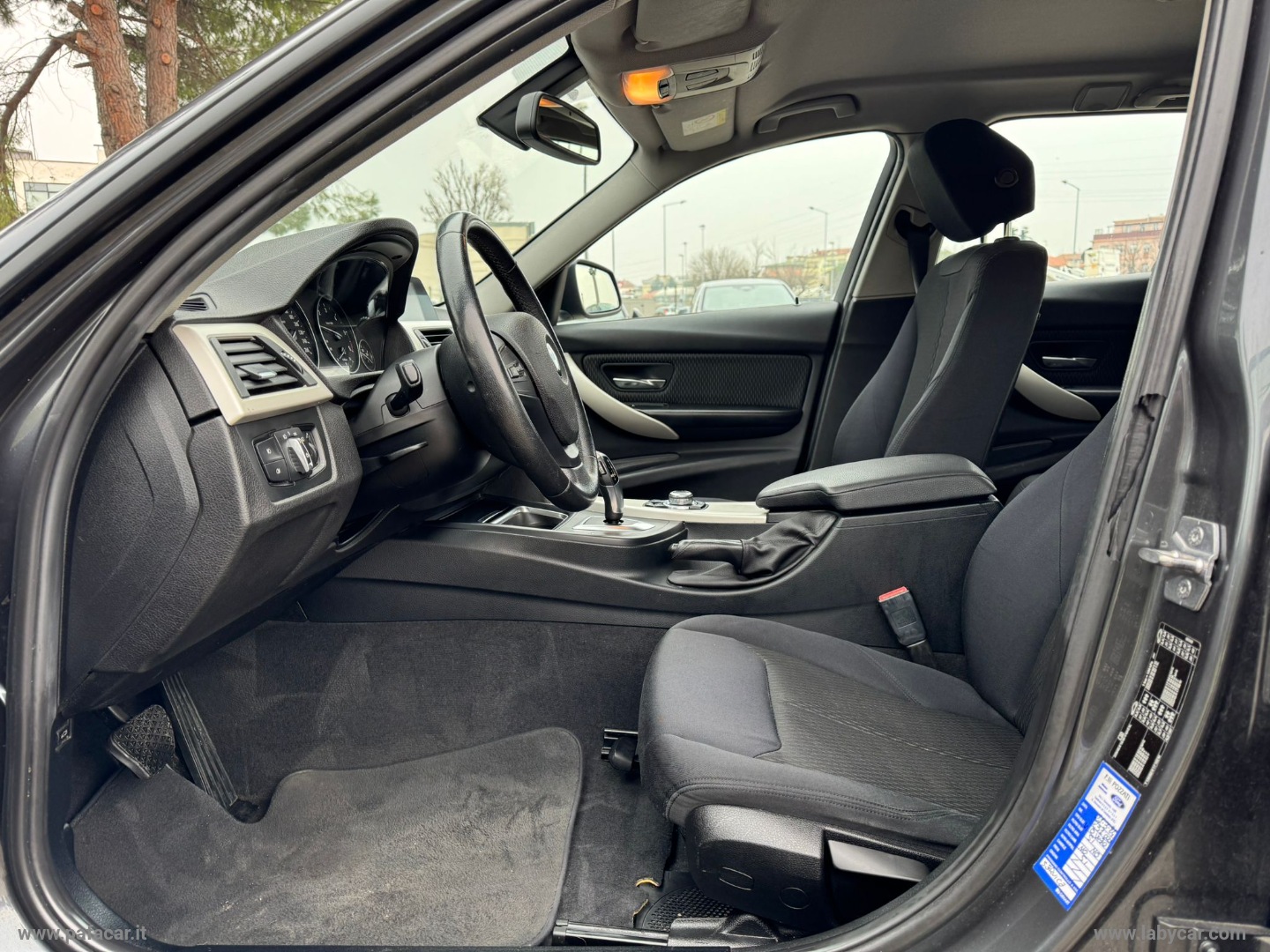 320d Touring Business aut. - immagine 20