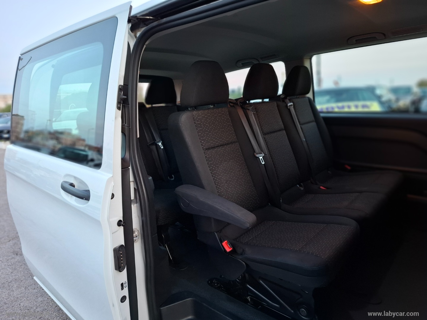 Vito 2.0 114 CDI PC-SL Tourer Base Long - immagine 20