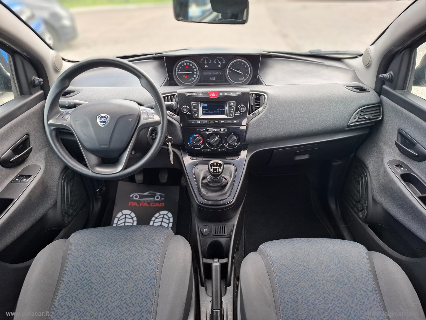 Ypsilon 1.0 FireFly 5p.S&S Hybrid Silver - immagine 20
