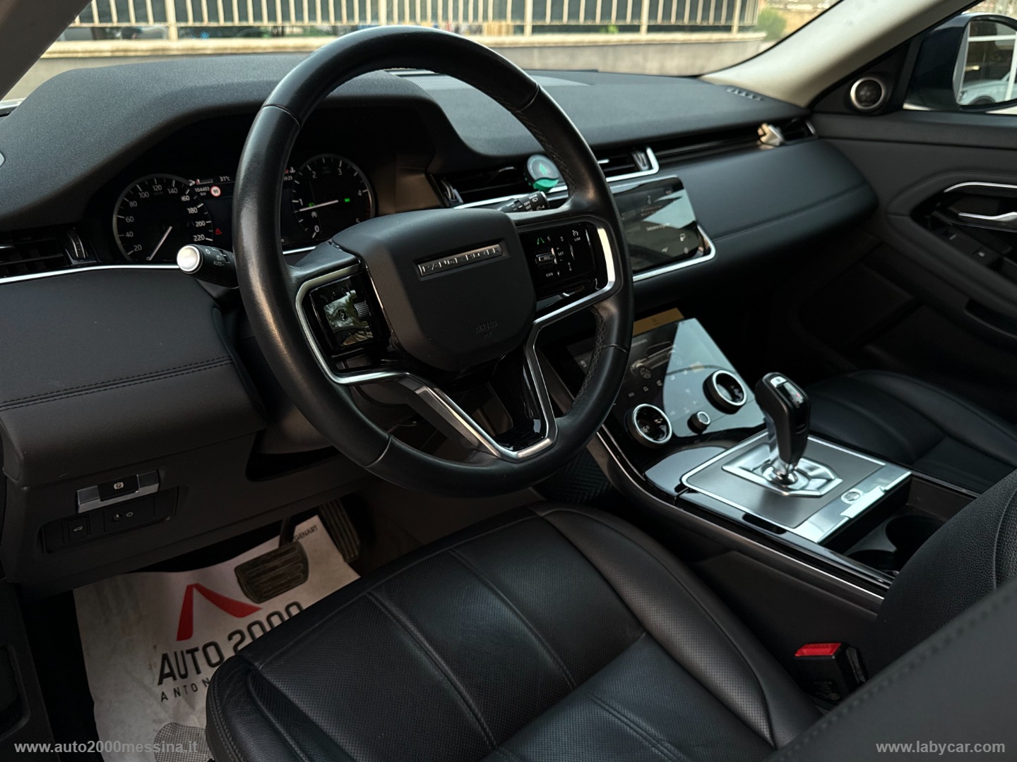 RR Evoque 2.0D I4 163 CV AWD Auto SE - immagine 20
