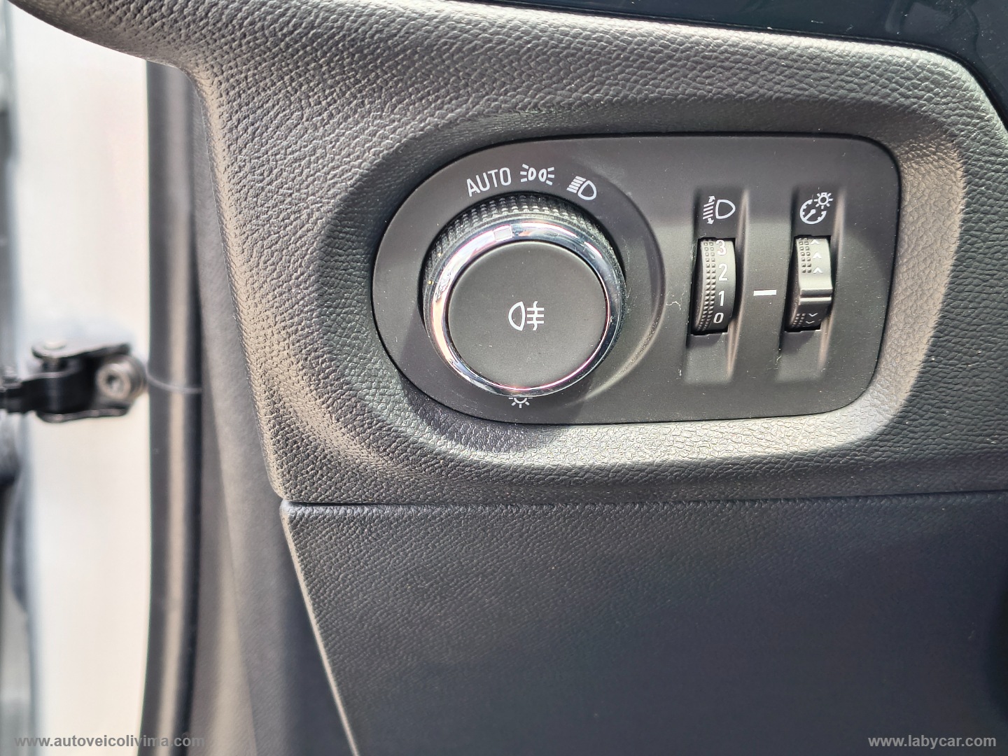 Corsa Hybrid 100 CV aut. GS - immagine 20