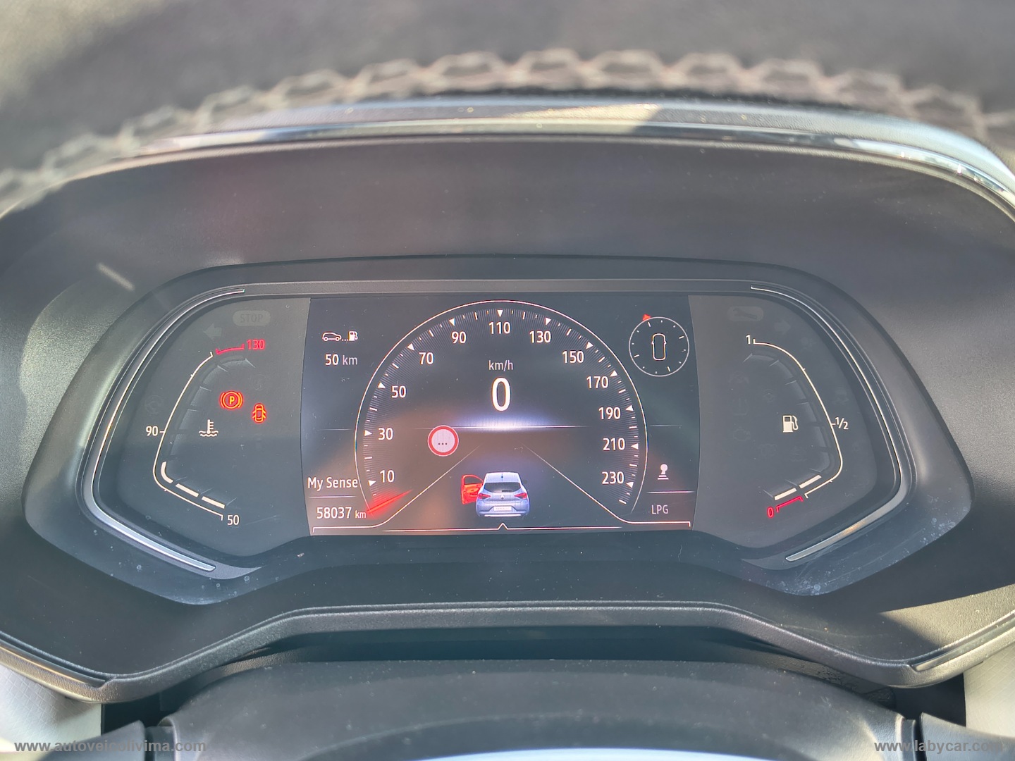 Clio TCe 100 CV GPL Techno - immagine 20