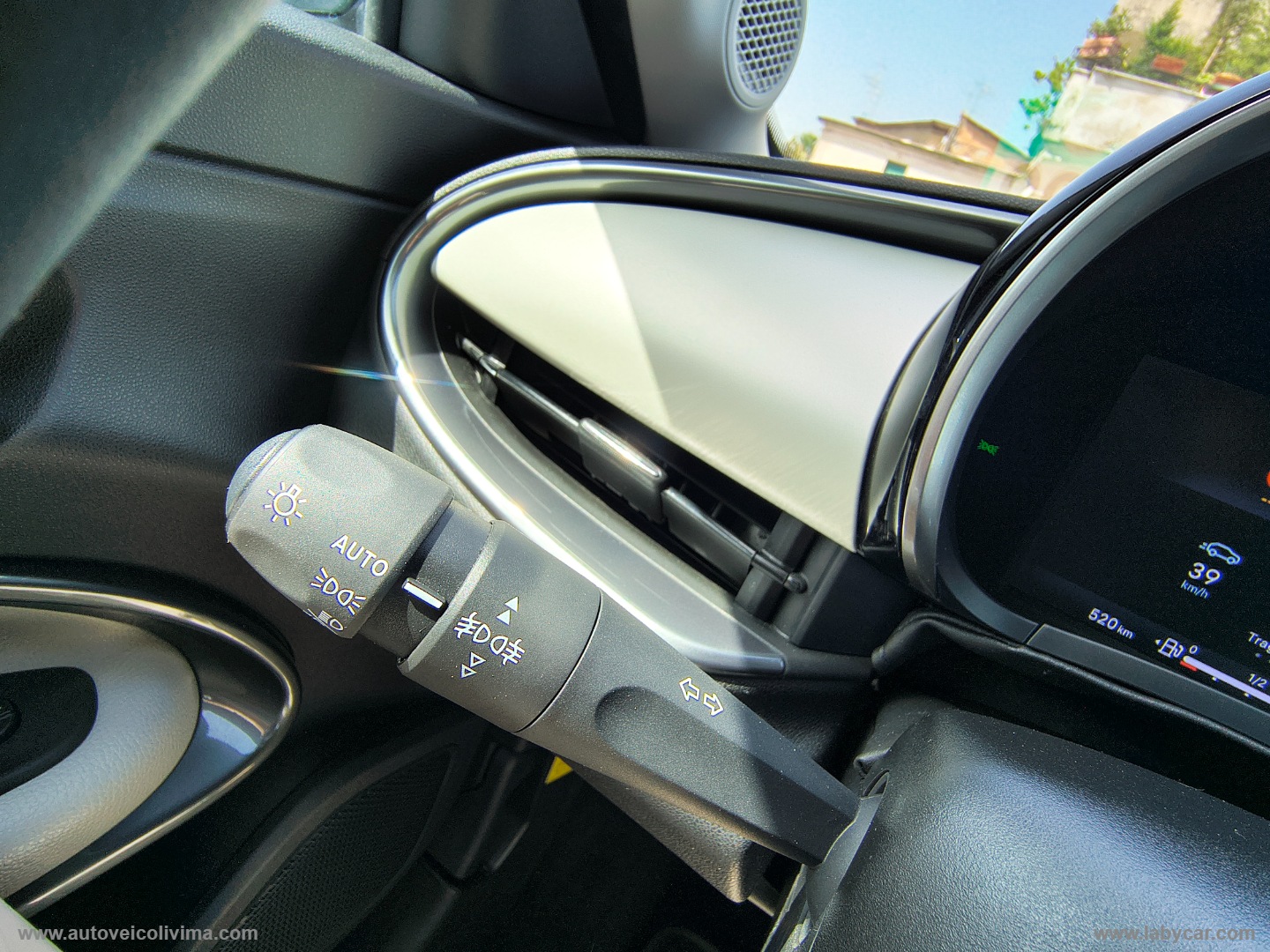 600 Hybrid 110 CV DCT MHEV La Prima - immagine 20