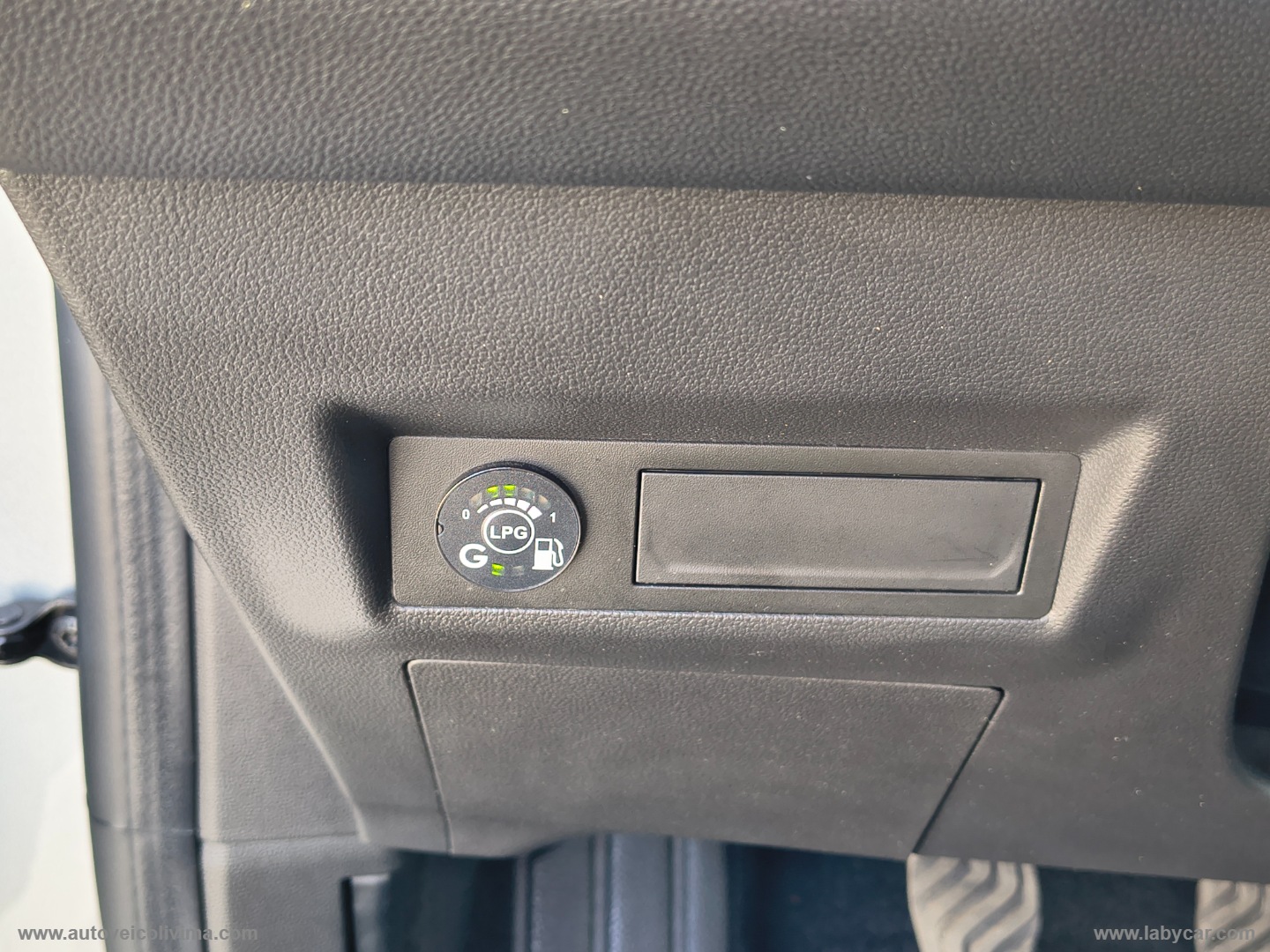 Captur TCe 100 CV GPL Techno - immagine 20