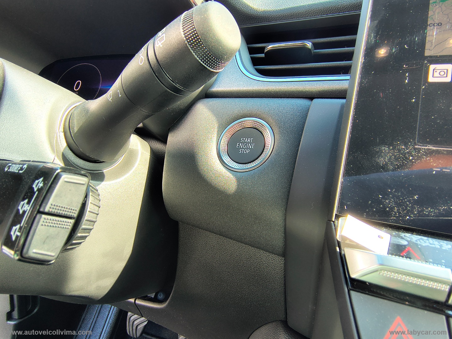 Captur Eco-G 120 CV Techno KM 0 ITALIA - immagine 20