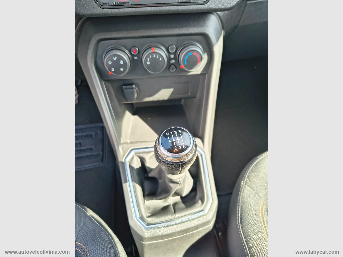 Sandero Step.1.0 TCe ECO-G Comfort SL DP - immagine 20