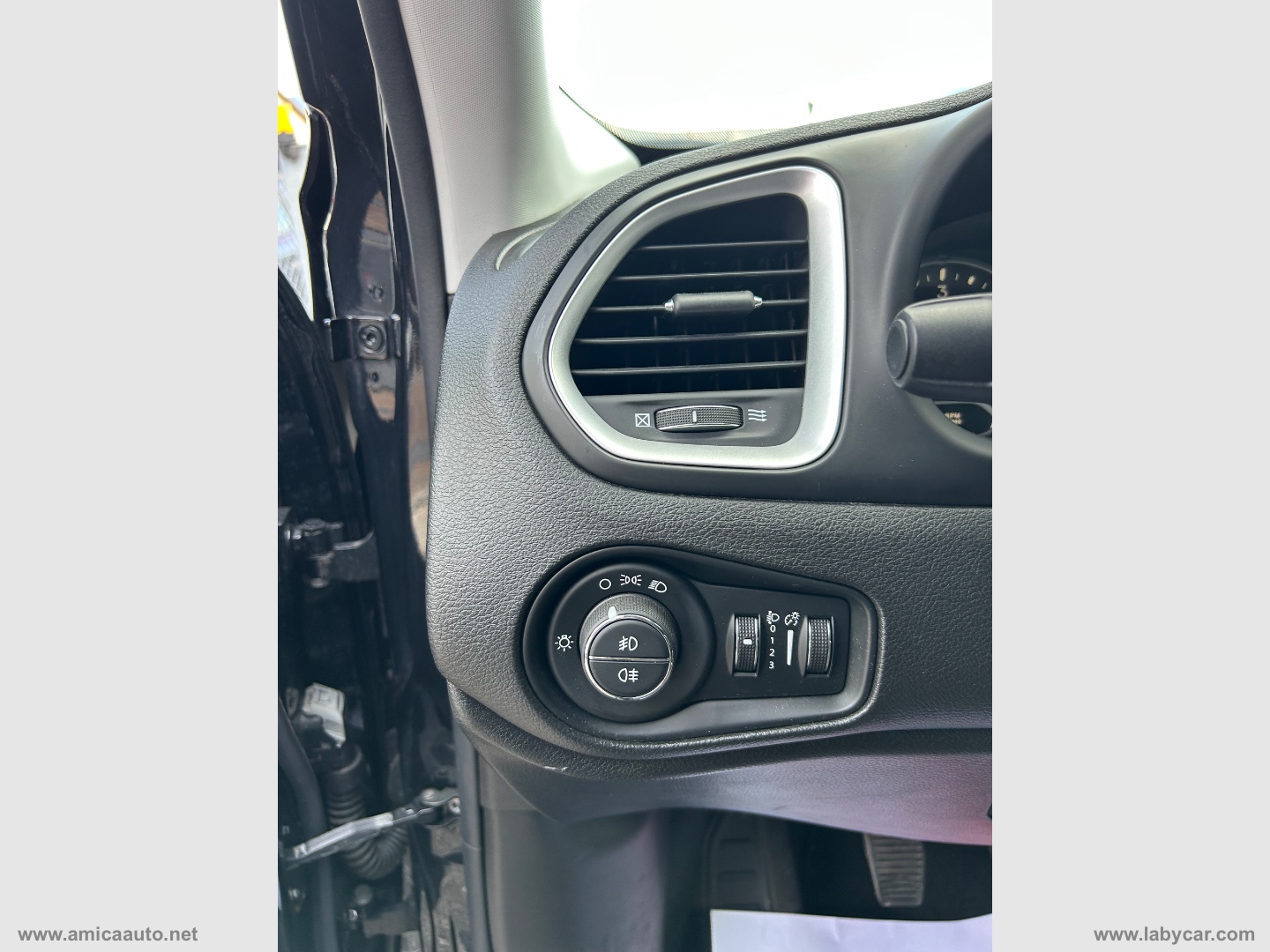 Renegade 2.0 Mjt 4WD Active Drive Sport - immagine 20