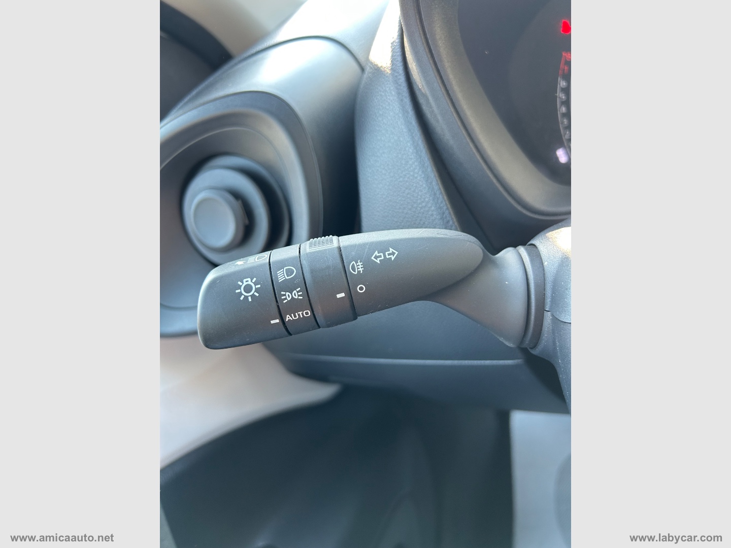 Aygo X 1.0 VVT-i 72 CV 5p. TREND - immagine 20