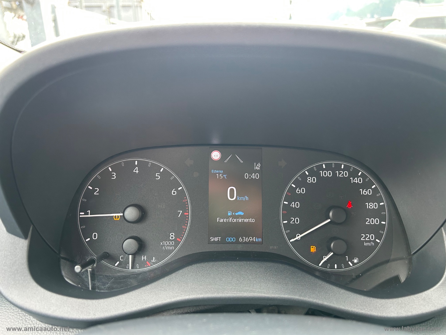 Yaris 1.0 5p. Business - immagine 20