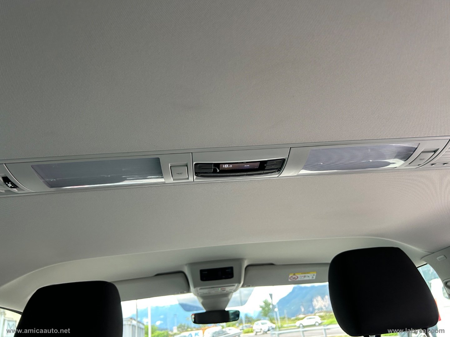 Multivan 2.0TDI 150CV 4M. Space - immagine 20