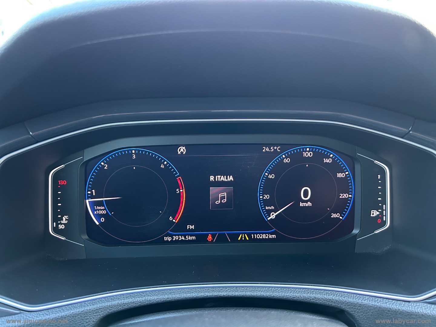 T-Roc 1.6 TDI SCR Advanced BlueMot.Tech. - immagine 20