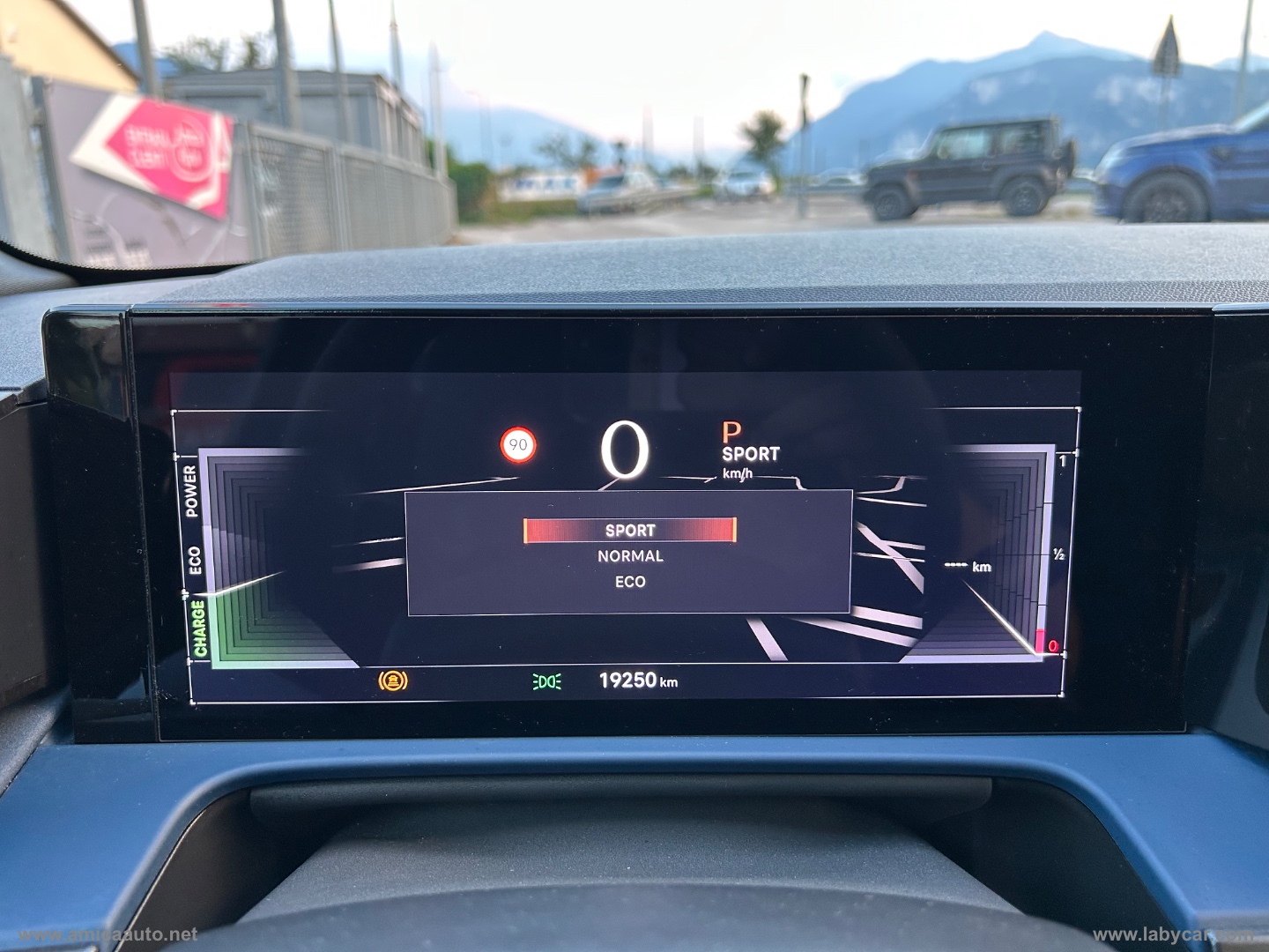 Ypsilon Hybrid e-DCT Ed.Limitata Cassina - immagine 20