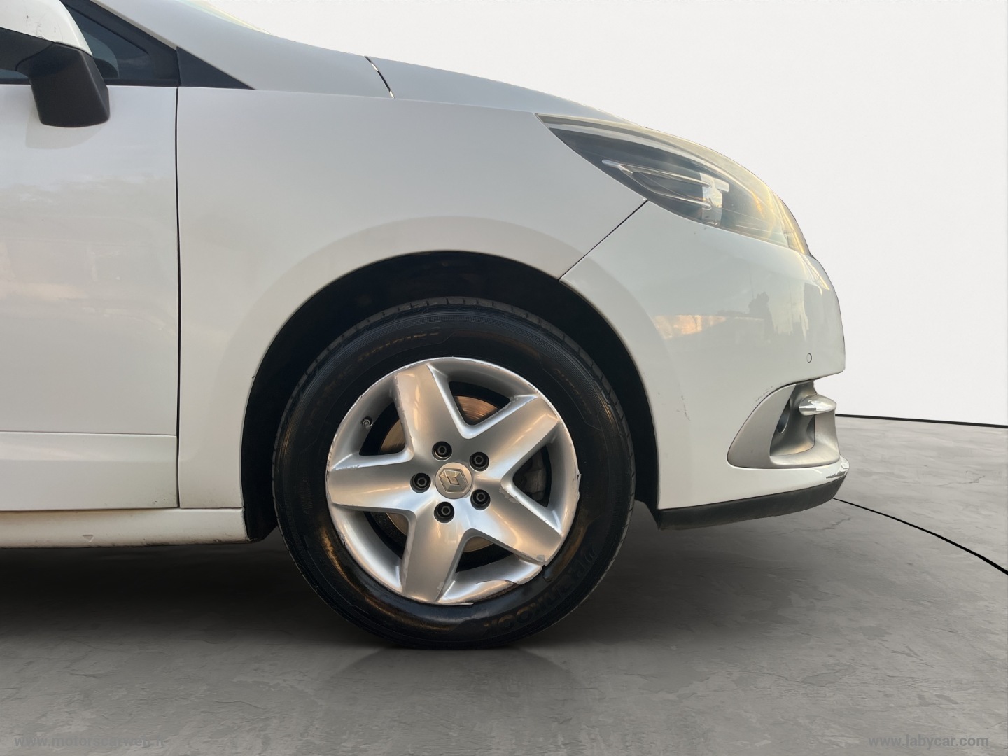 Scénic 1.5 dCi 110 CV EDC Limited - immagine 20