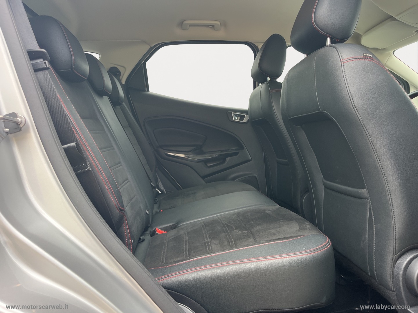 EcoSport 1.0 EcoBoost 125 CV S&S aut. ST-Line - immagine 20