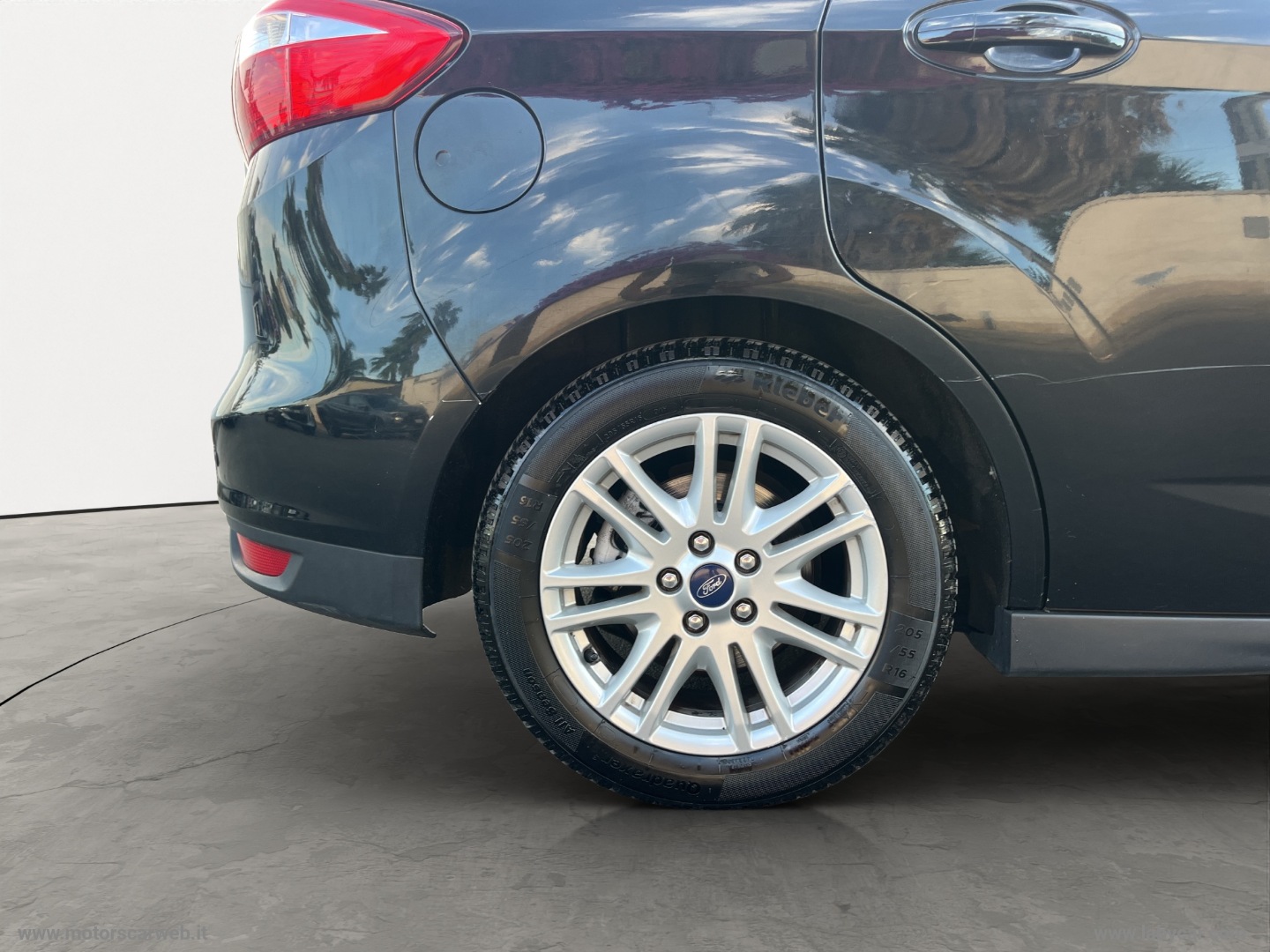 C-Max 1.6 120 CV GPL Titanium - immagine 20