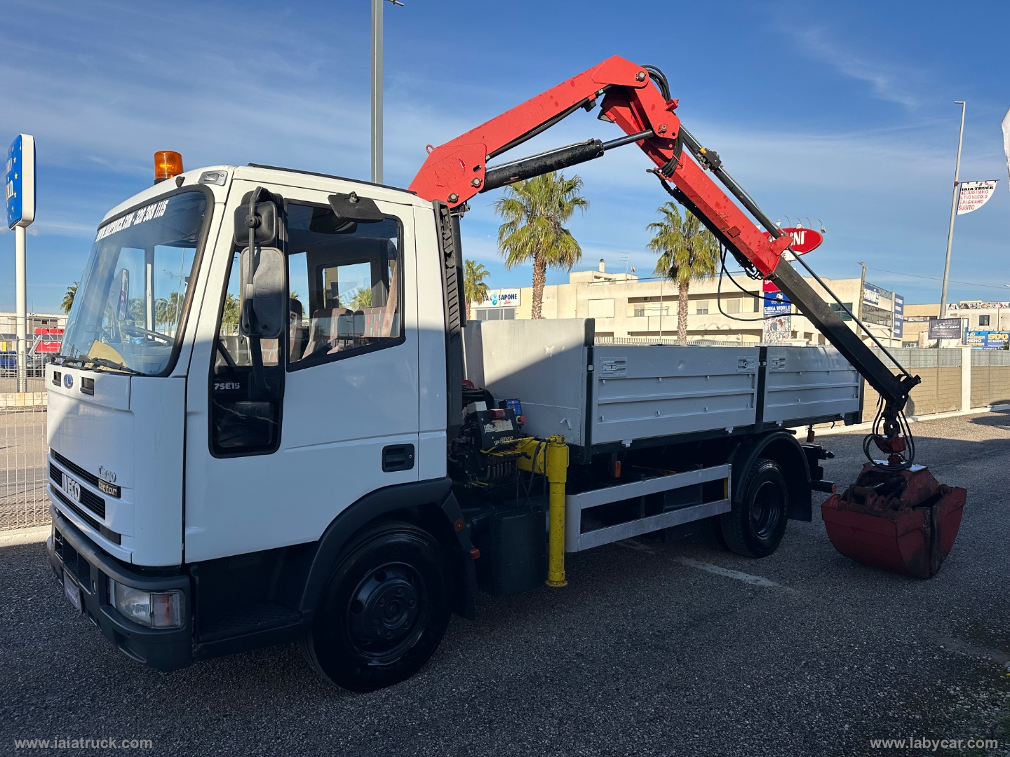 EUROCARGO TECTOR 75E15 RIBALTABILE CON GRU-PINZA ROTANTE - immagine 20