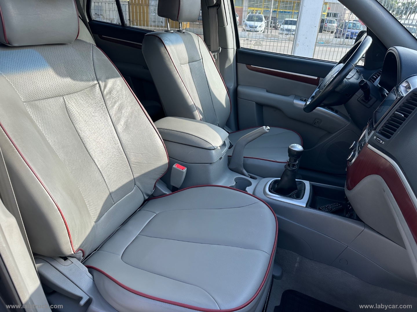 Santa Fe 2.2 CRDi VGT Active 5 p.ti - immagine 20