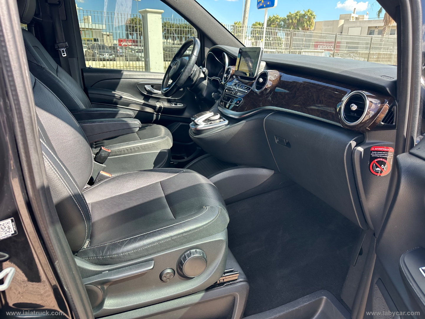 CLASSE V 250 d Aut. 4Matic Premium Extralong 8 POSTI - immagine 20