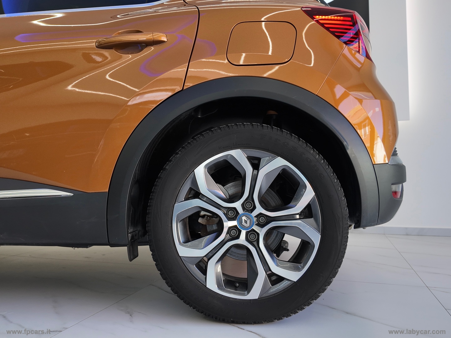 Captur Pl.-in Hybr. E-Tech 160 Init.Par. - immagine 20