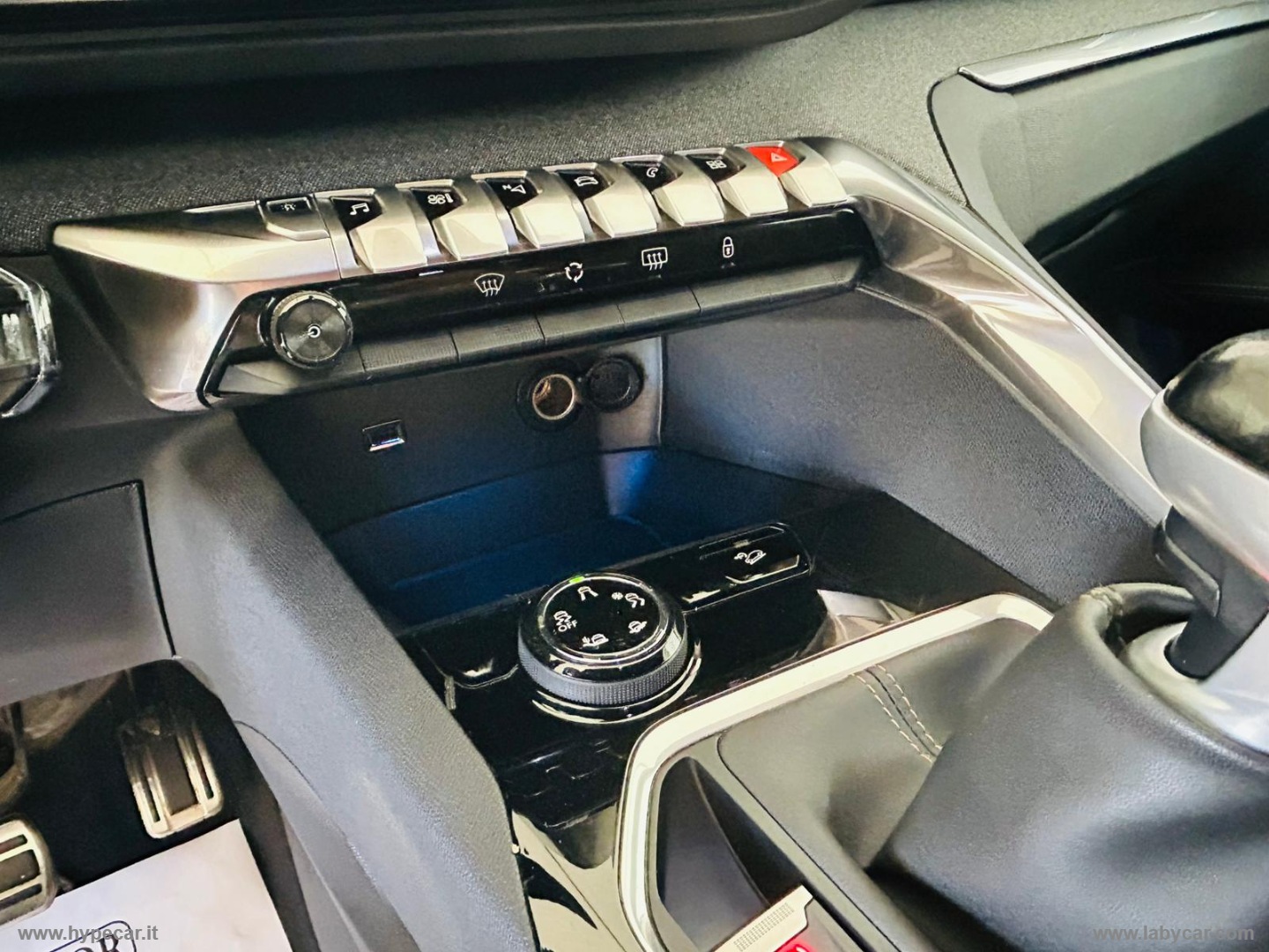3008 BlueHDi 120 S&S GT Line - immagine 20