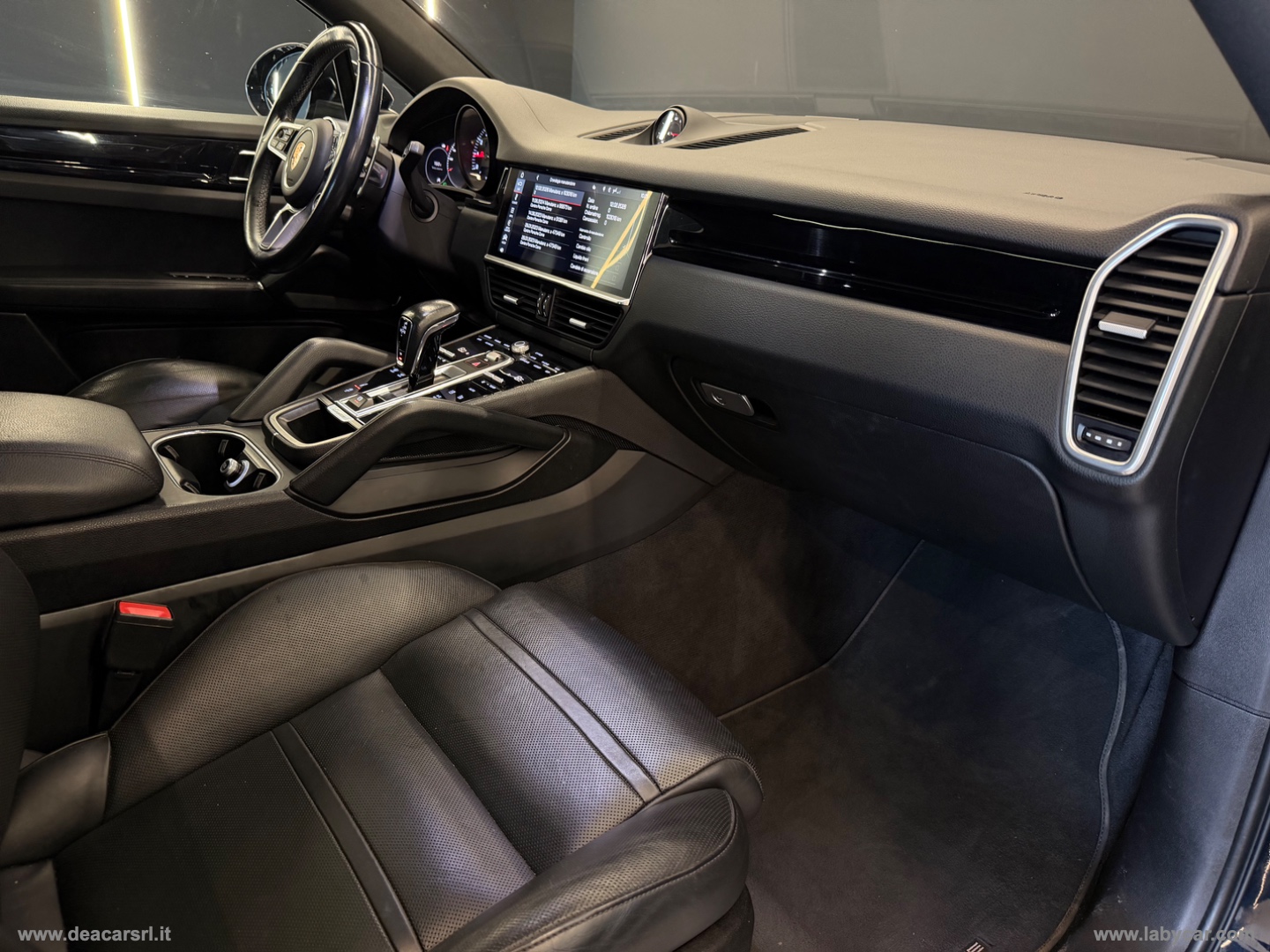 Cayenne Coupè 3.0 V6 - immagine 20