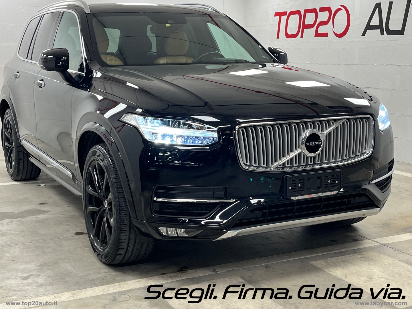XC90 D5 AWD Geartronic Inscription|TOTAL BLACK|PELLE TOTALE - immagine 20