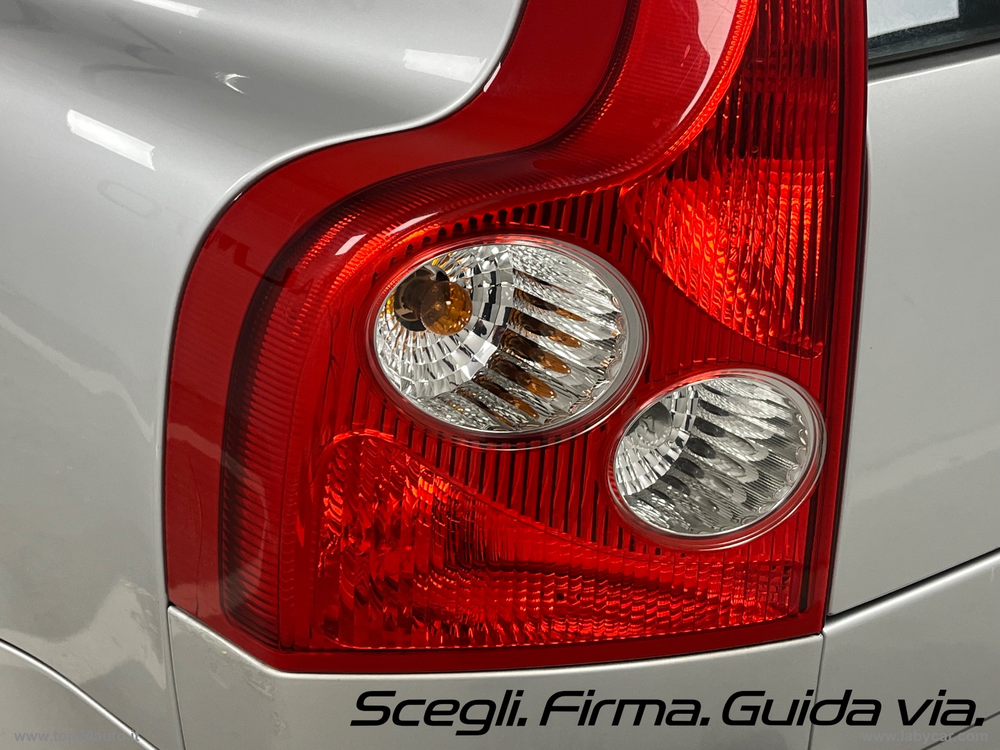 XC90 2.4 D5 aut. AWD Executive|UNICO PROPRIETARIO|ISCRZ. CVS - immagine 20
