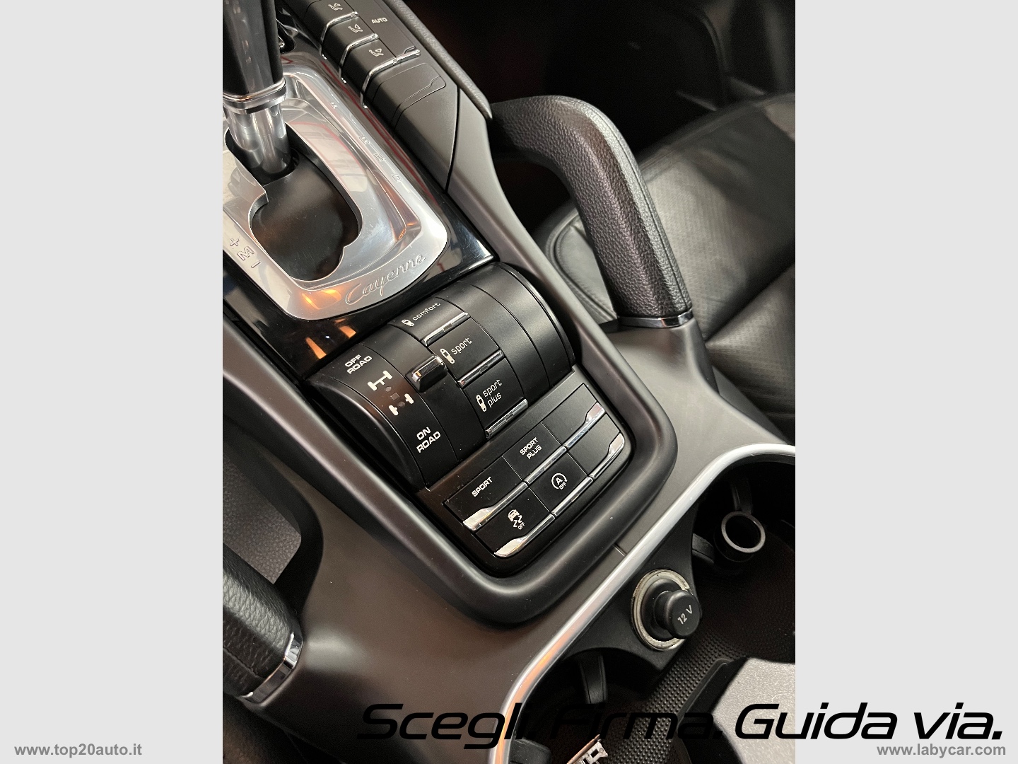 Cayenne 3.0 Diesel TETTO LUNGO PELLE TOTALE CERCHI 21 - immagine 20