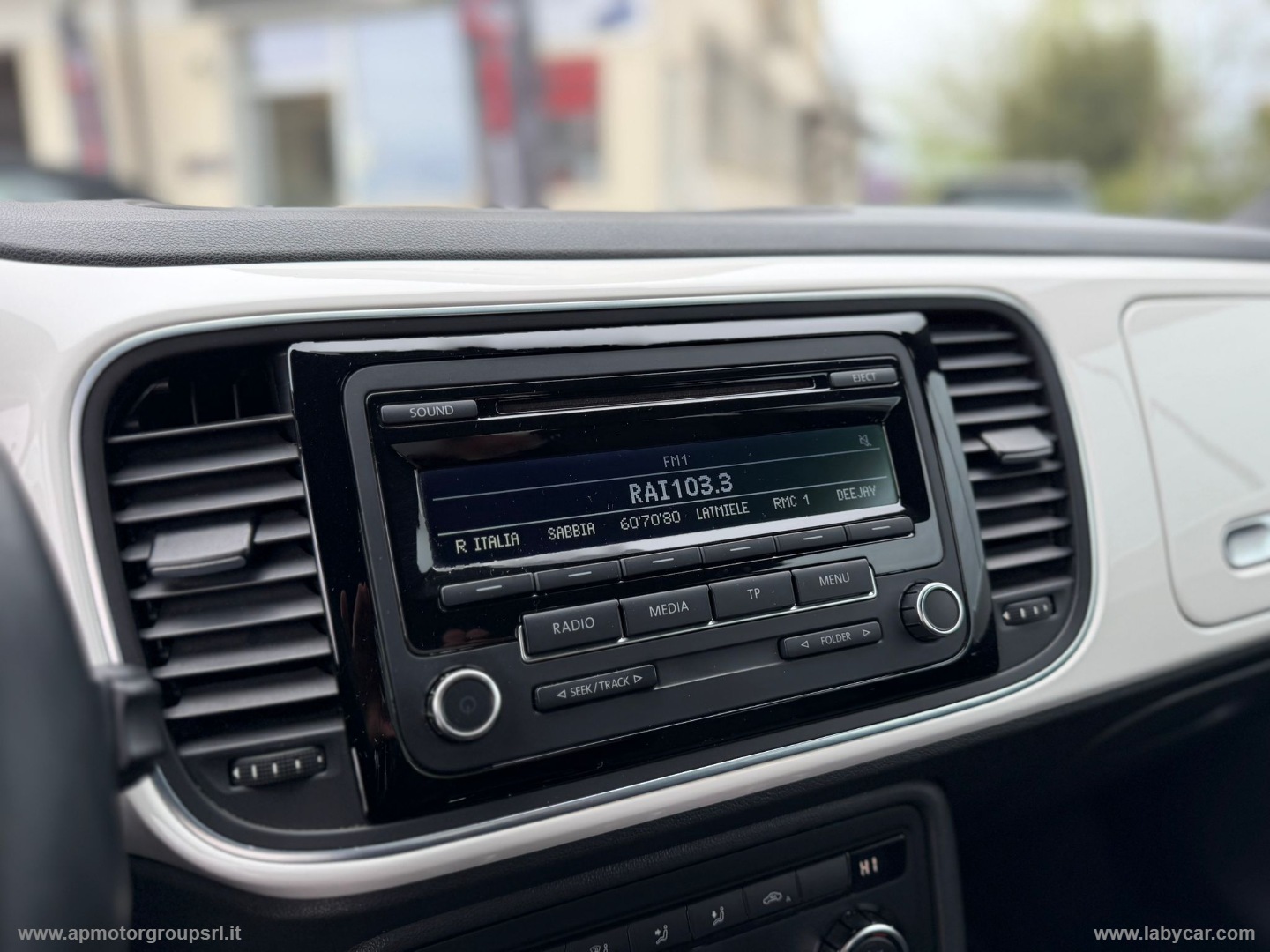 Maggiolino 1.6 TDI Design - immagine 20