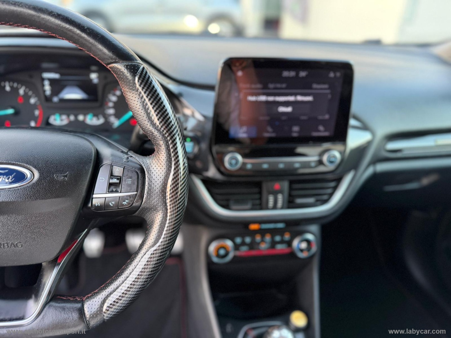Fiesta 1.0 Ecoboost 95 CV 5p. ST-Line - immagine 20